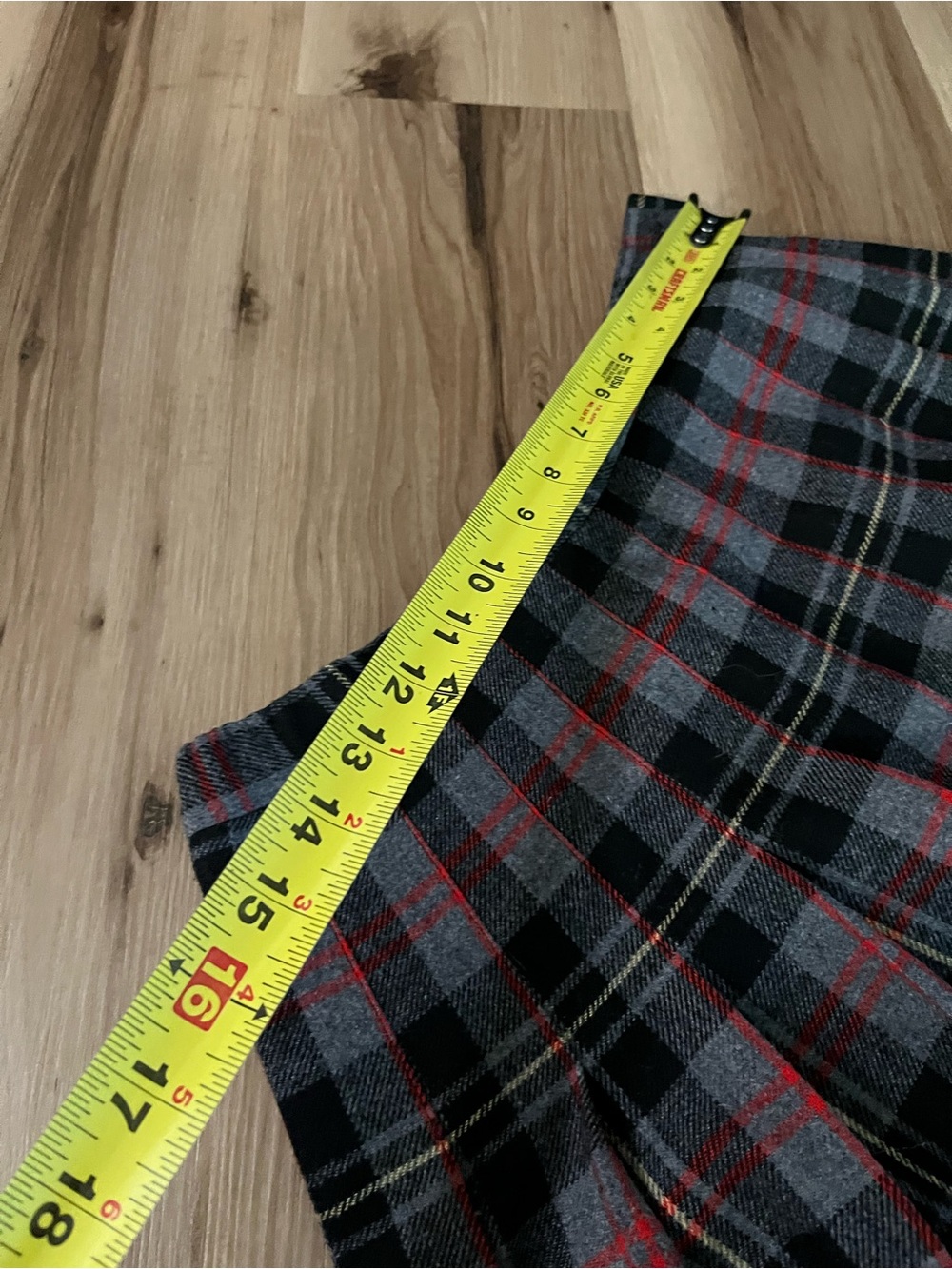 Vtg. Pendleton Women Pleated Maxi Skirt Size 12 Tartan Plaid Wool USA Preppy - Picture 5 of 5